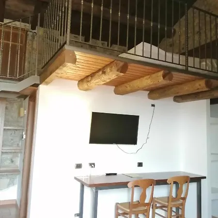 Cascina Belvedi Gospodarstwo wiejskie Clanezzo