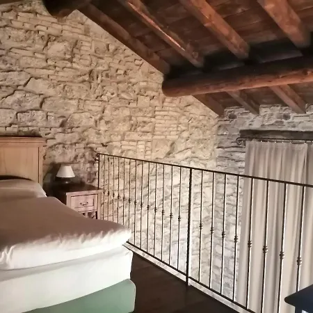 Gospodarstwo wiejskie Cascina Belvedi Clanezzo