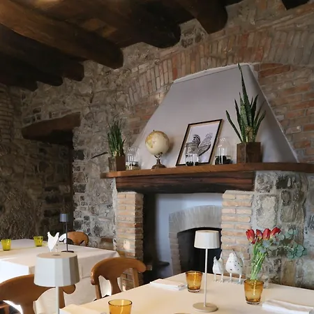 Gospodarstwo wiejskie Cascina Belvedi Clanezzo