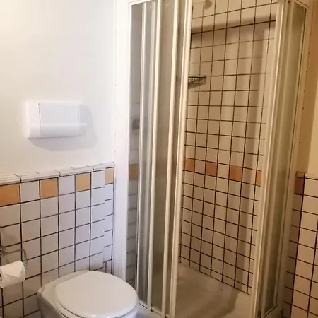 Cascina Belvedi منزل ريفي Clanezzo